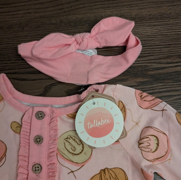 Mud Pie Pink and Orange Cowboy Hat Print Footie - Picture 3 of 7